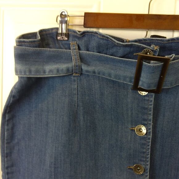 Traffic Jean Wear button front blue denim paper bag front waist skirt with belt - Picture 2 of 10